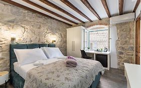 Bonbon Old Town Private En-Suite Room