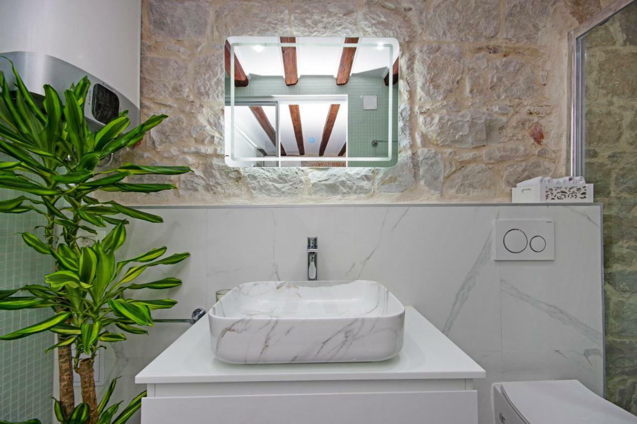 Bonbon Old Town Private En-Suite Room Split Exterior photo
